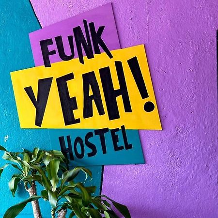 אנטיגואה גואטמלה Funk Yeah Hostel מראה חיצוני תמונה