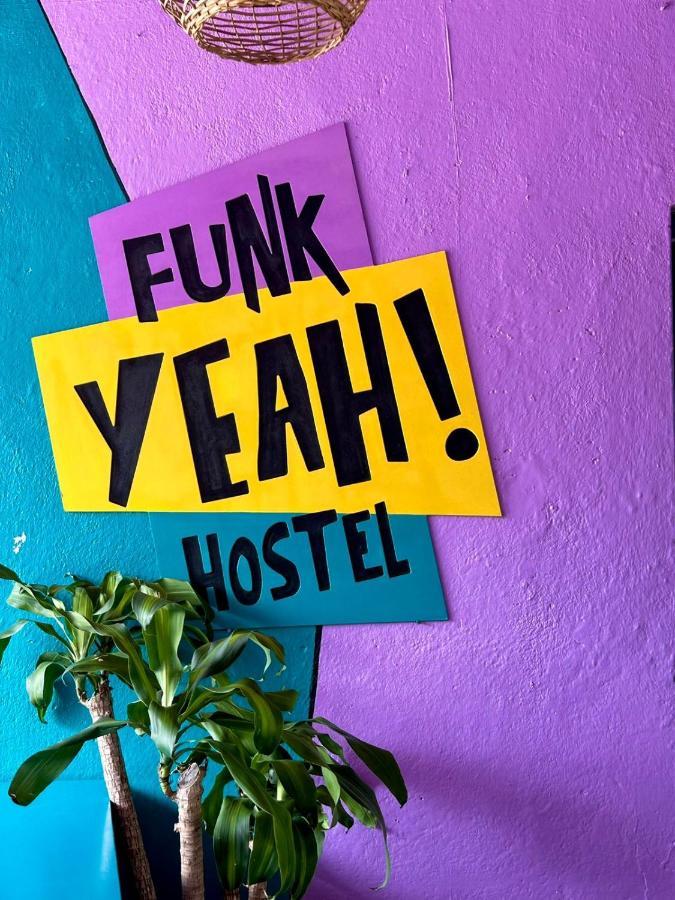 אנטיגואה גואטמלה Funk Yeah Hostel מראה חיצוני תמונה